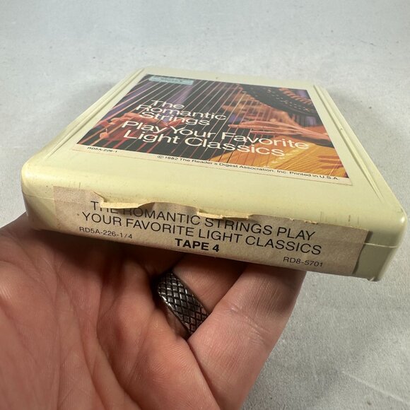 Romantic Strings Play Your Favorite Light Classics 8-Track Tape Readers Digest - Picture 3 of 4